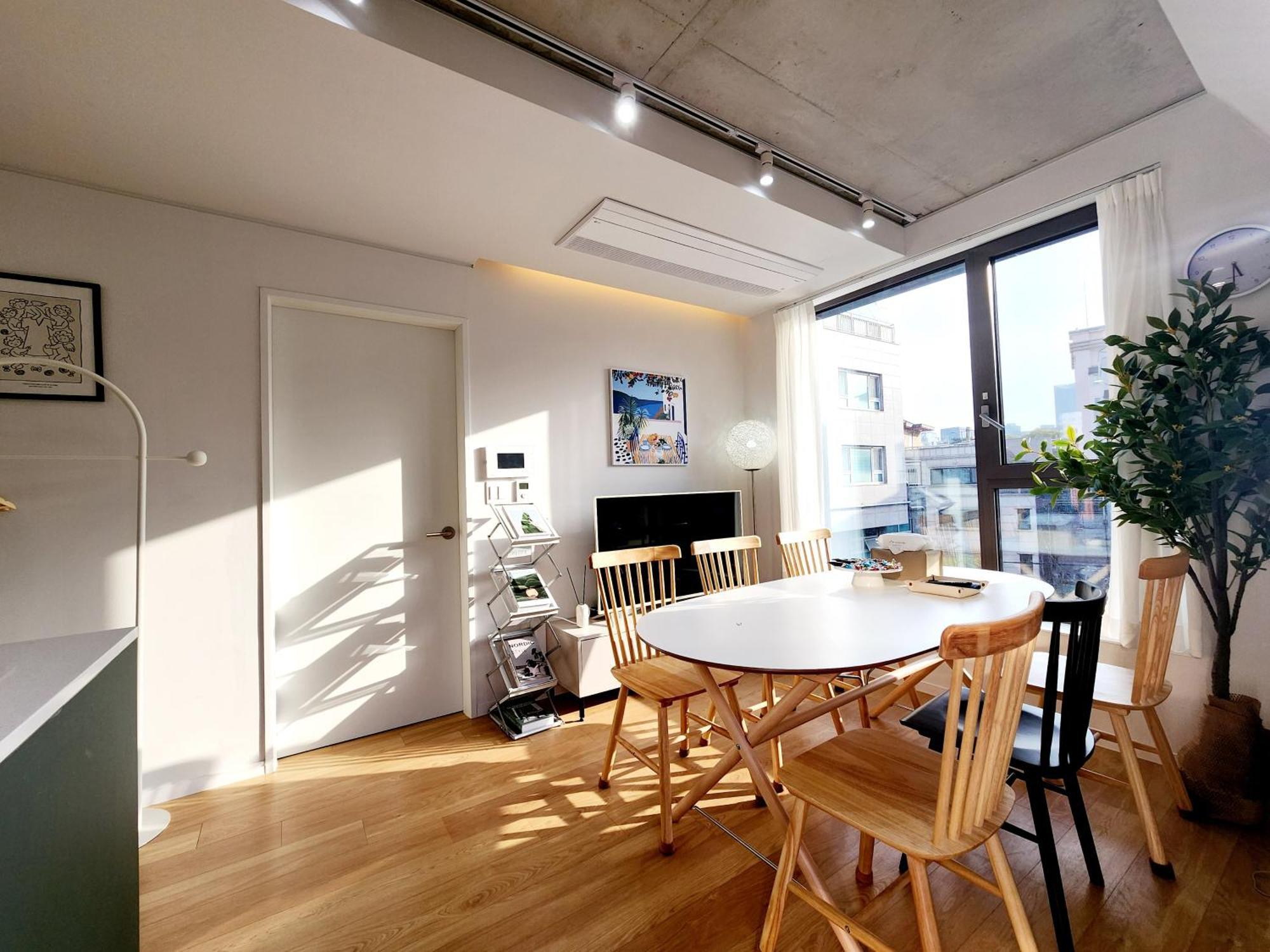 Verandasamsung Apartment *